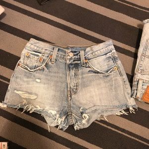 Levi’s 501 shorts